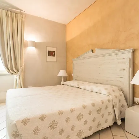Il Cortiletto Maison Hotel