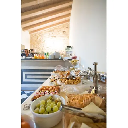 Il Cortiletto Maison Szálloda Tresnuraghes