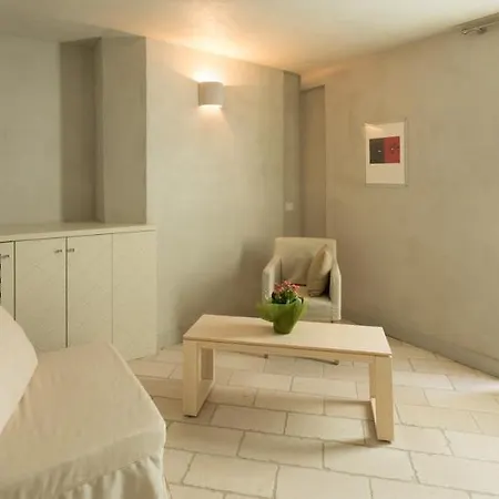 Il Cortiletto Maison Hotel 3*